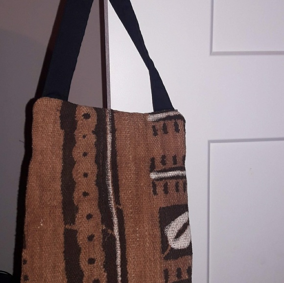 Accessories - Picture 3 of 4